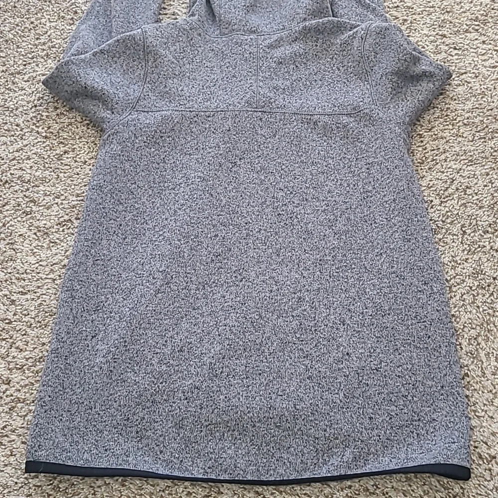 Nike Heather Gray Pullover Hoodie